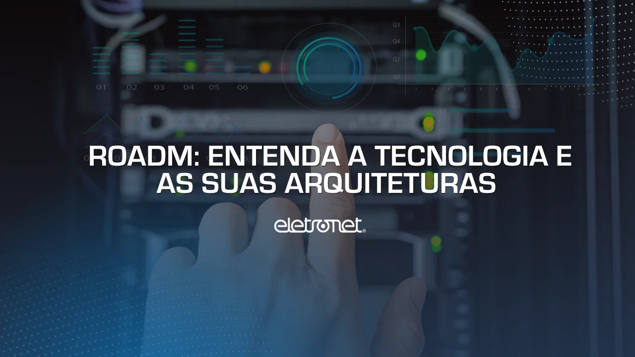 dedo de uma pessoa prestes a mexer e configurar um servidor