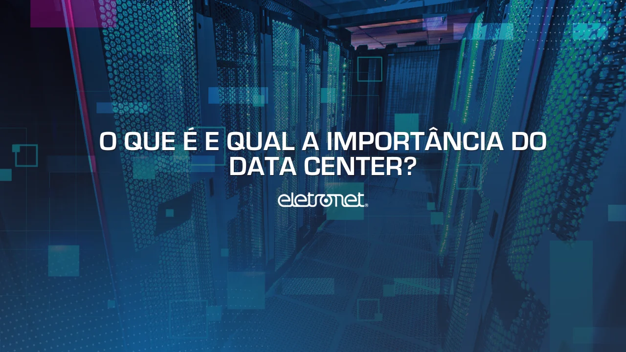 Foto de uma sala com vários equipamentos de rede, representando o que é data center.